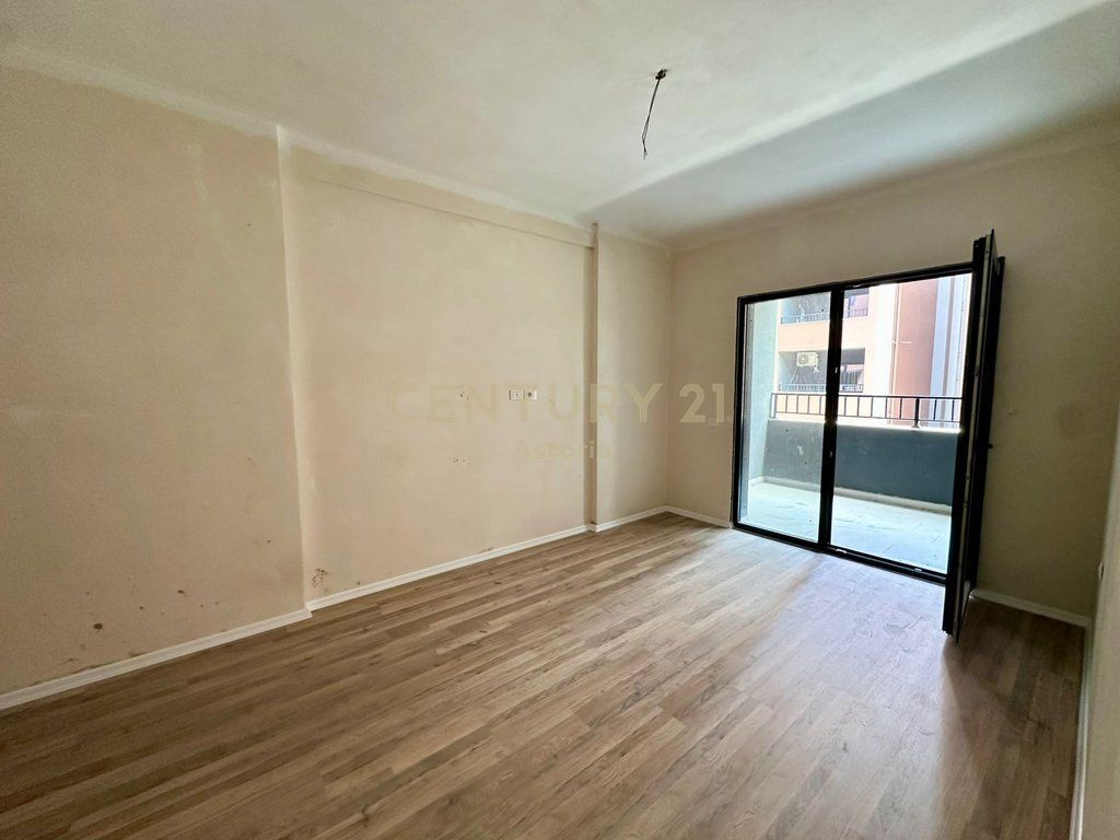 Apartment 2+1+2 for sale at Residence Xheluks – Ready to move in