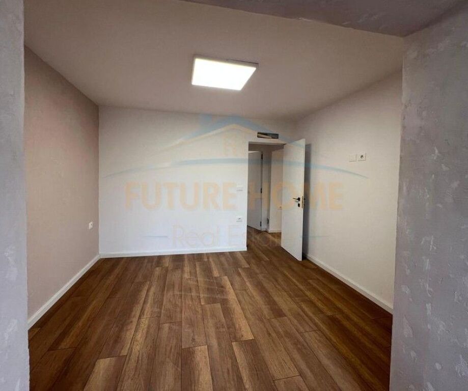 Rent, Business Premises, Brryli, Tirana