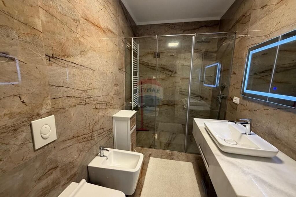 Villa in Affitto a Farke