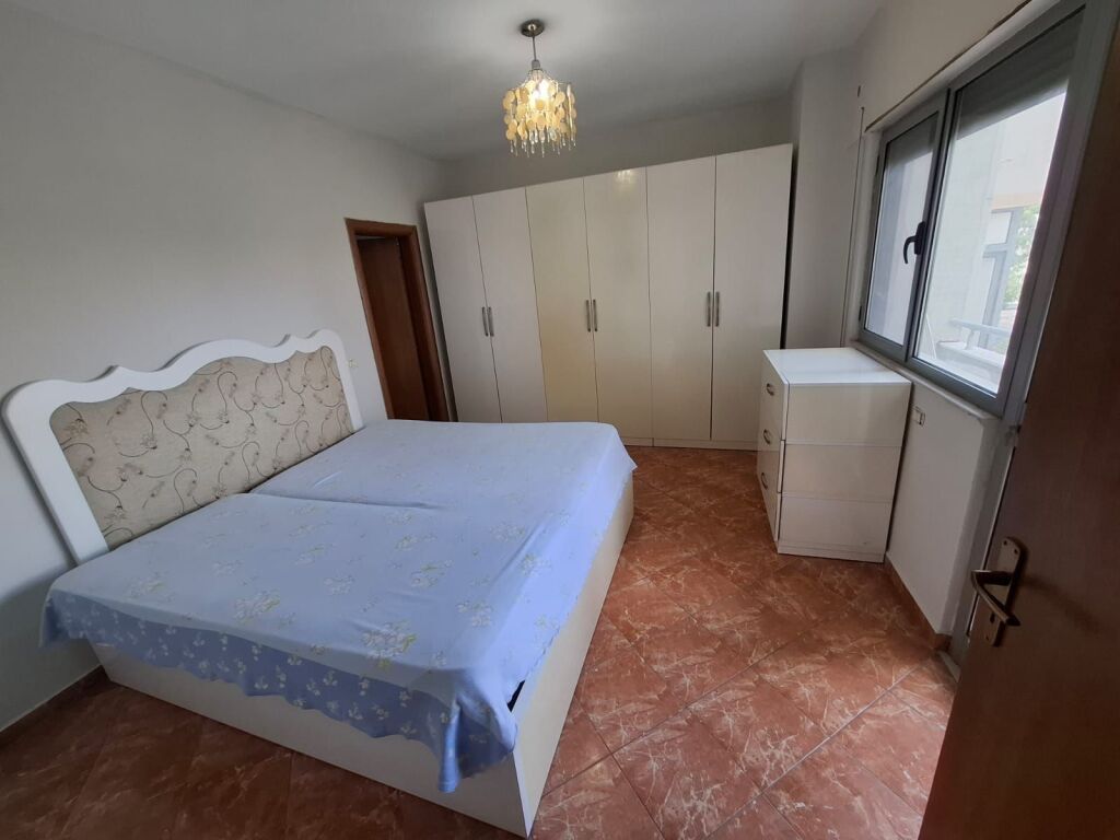 For Rent Apartment 2+1+2 Neighborhood 17 In Durres