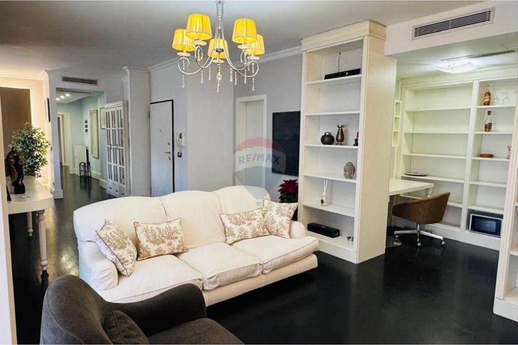 Apartment 2+1 for rent, A.Z.Cajupi Street, Bllok