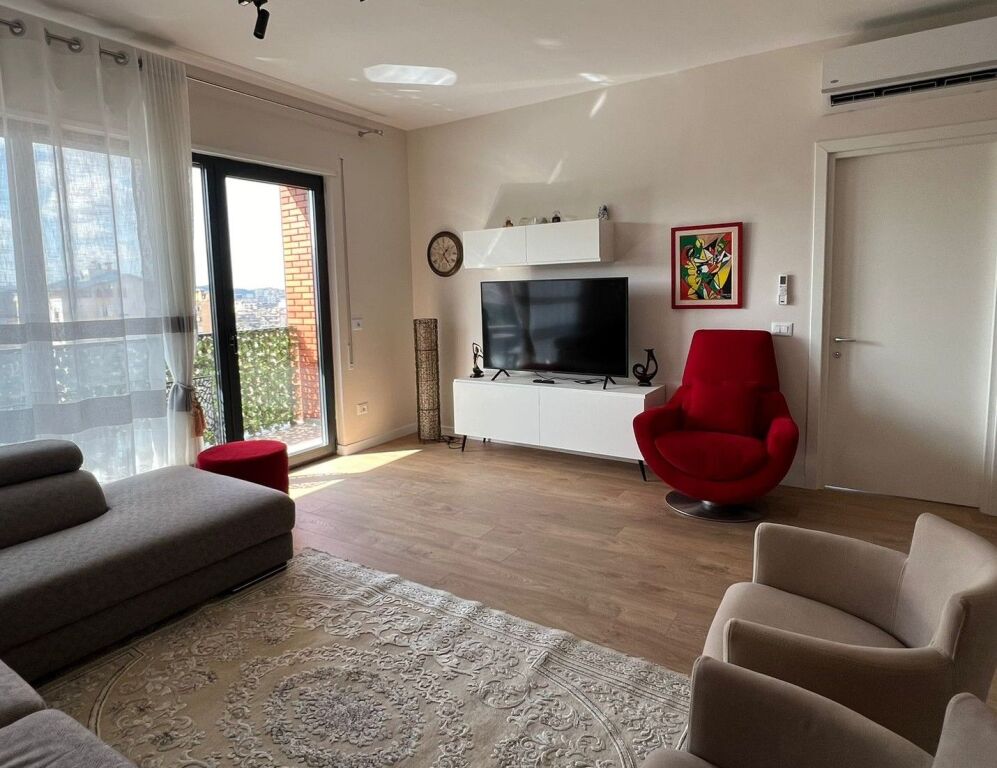 📌 Appartamento 2+1+2 in affitto – Myslym Shyri