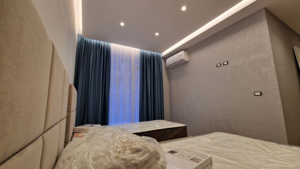 Apartment 2+1+2 per qirq te Bulevardi i Ri
