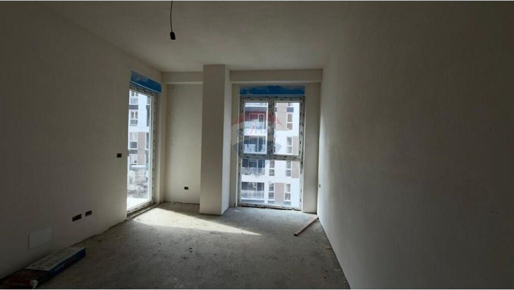 Apartament 2+1 per shitje ,Bulevardi i Ri