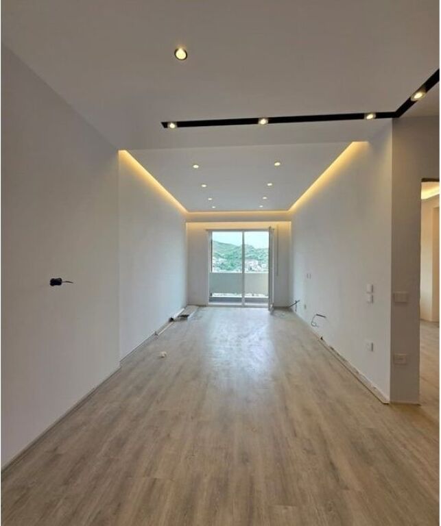 In vendita, Appartamento 1+1, Complesso Golden Park, Tirana