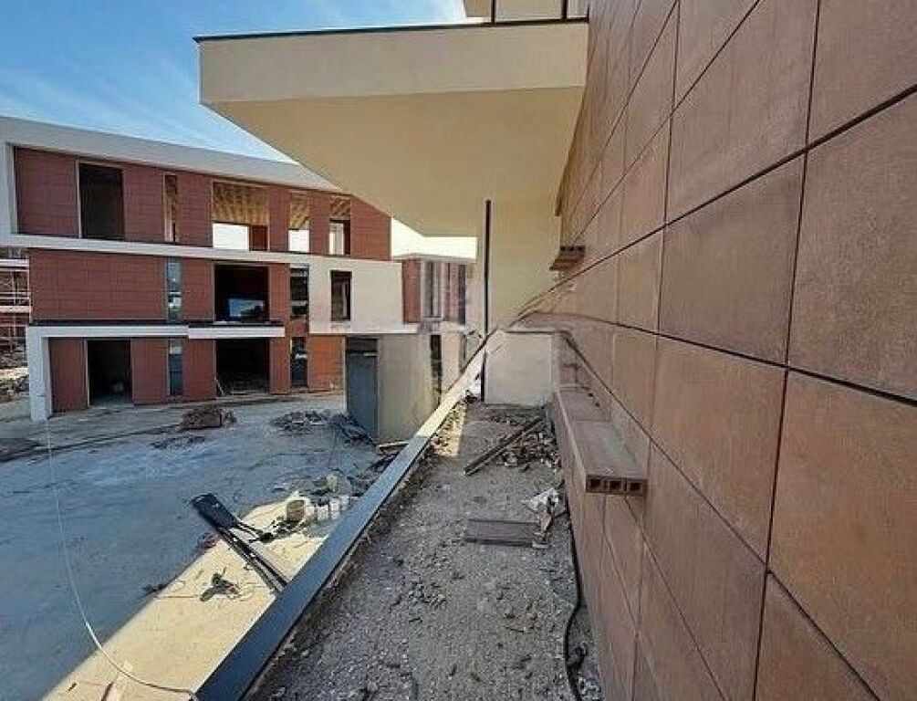 Apartament 3+1+2 + garderobë në shitje, Tulipan Residence