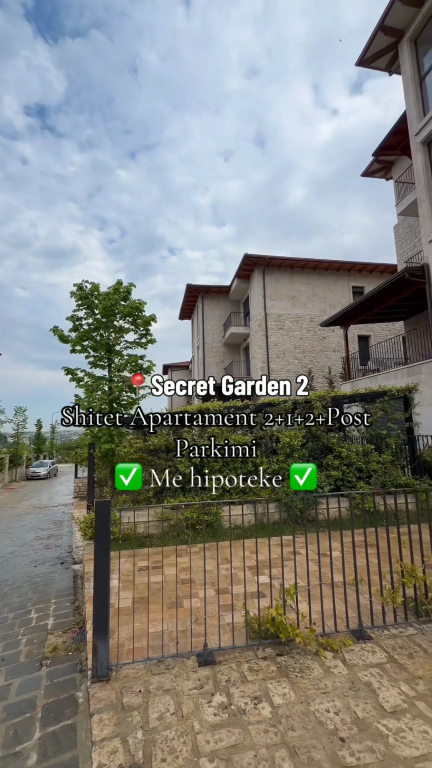 Vendesi in vendita 2+1+2 con posto auto – Secret Garden Residence, vicino a TEG .
