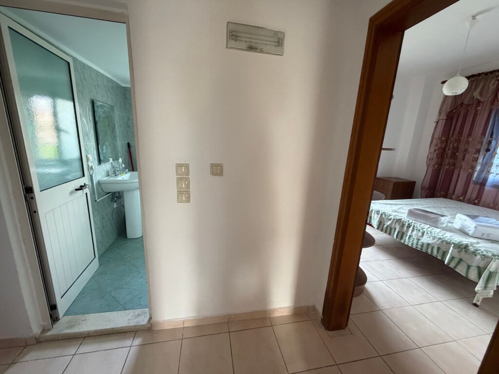 3+1,kat vile mbrapa wellit Astir,450 euro