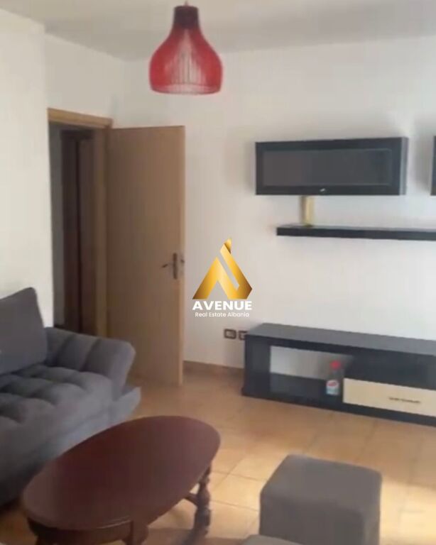 Apartament 2+1 me qera – Tek 21 Dhjetori, Rruga Shefqet Musaraj Tirane