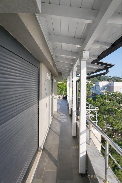 SUPER APARTMENT 2+1+2 FOR SALE IN GOLEM, FULLY RENOVATED WITH LARGE VERANDA AND SEA VIEW