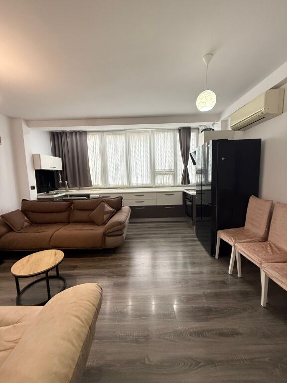 🏠Appartamento 2+1 in vendita 📍Ex Campo di Aviazione  🏢6° piano, con ascensore 📐Sup. 90m2 💶 Prezzo: 195.000€ (trattabile)