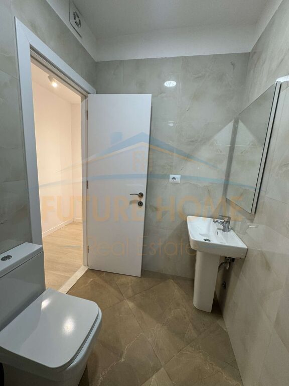 Rent, Apartment 1+1 Paris Commune