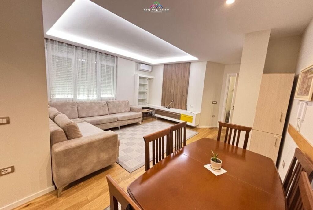 Apartament 3+1 per qira shume prane Qendres, rruga Bardhyl