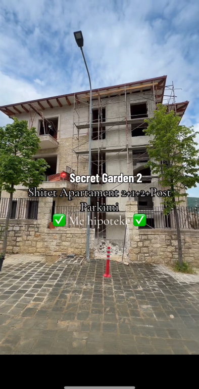 Vendesi in vendita 2+1+2 con posto auto – Secret Garden Residence, vicino a TEG .
