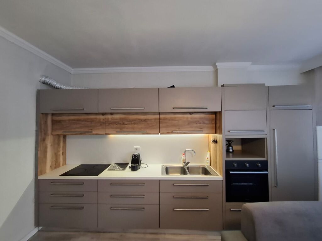 For Rent Apartment 2+1+2 Neighborhood 17 In Durres