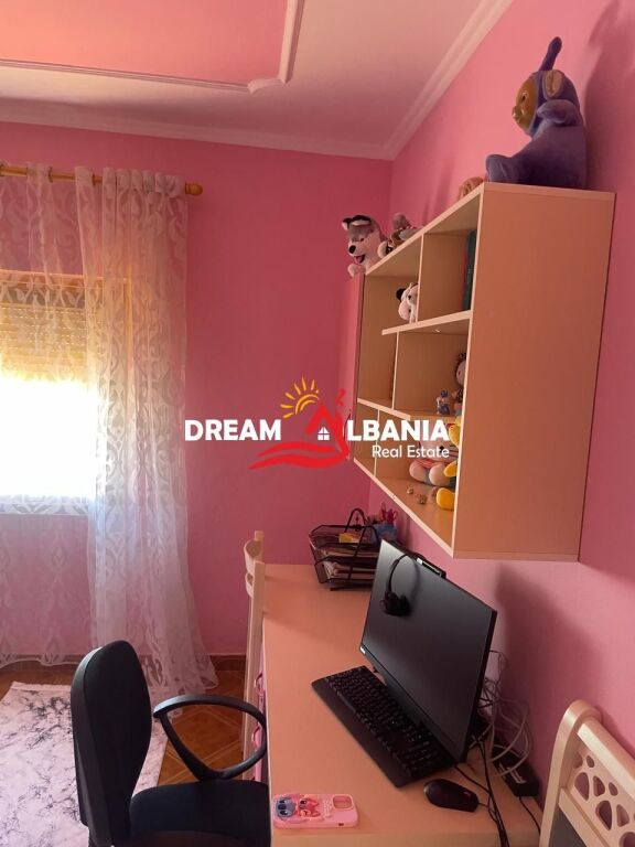 Villa in Affitto 3+1+2wc+2 Posti Auto a Mjull Bathore a Tirana (ID 4251447)