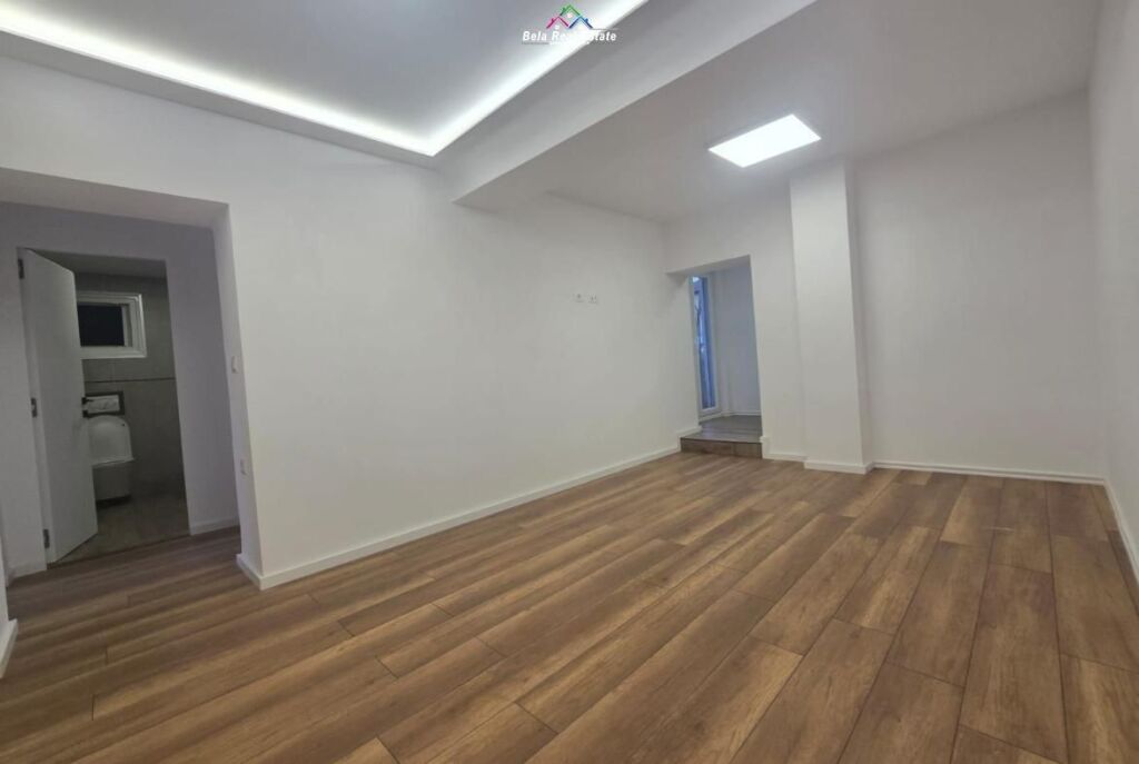 Zyre Me Qera 1+1 Ne Brryl (ID BZ2922) Tirane