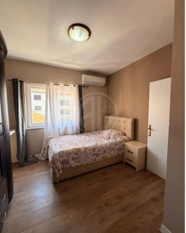 Apartment 2+1+2 with storage for sale – Center, Durres