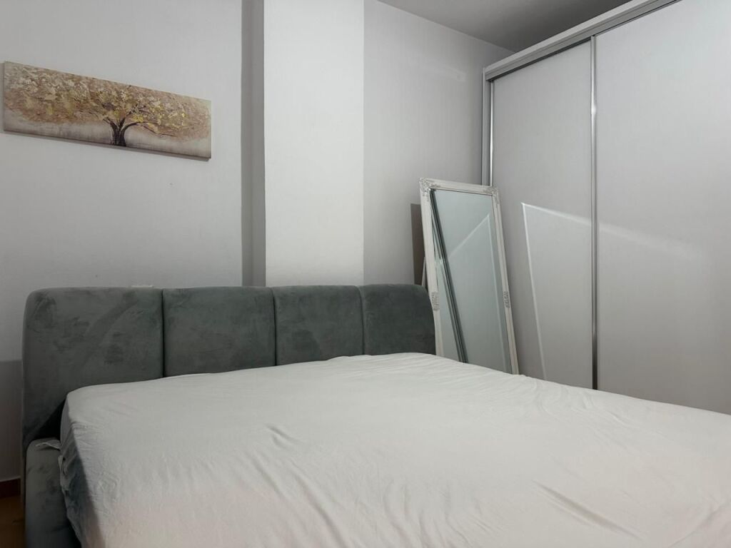 Appartamento 2+1 ad Astir vicino all'artista
