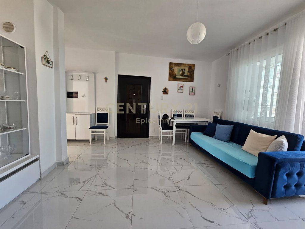 APPARTAMENTO 1+1 IN VENDITA A MALIN E ROBIT!