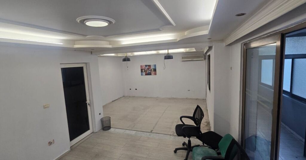Locale in Affitto in Piazza Willson Indirizzo: presso l'ex Blocco