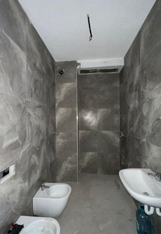 Vendesi Monolocale – Residenza Porta Tirana Nuova, Sauk
