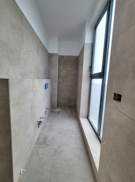 Apartament 1+1 për Shitje – pranë Bulevardit të Ri