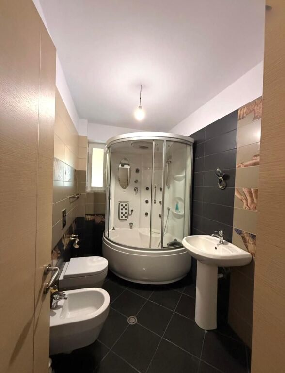 🏠 SHITET – Apartament 2+1 | Fusha e Aviacionit