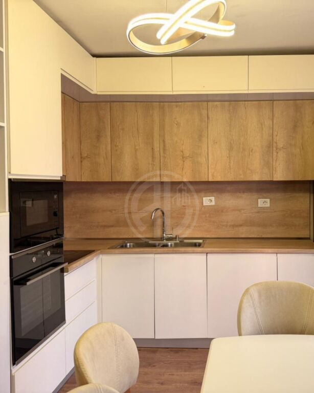 Apartment 2+1+2 with storage for sale – Center, Durres