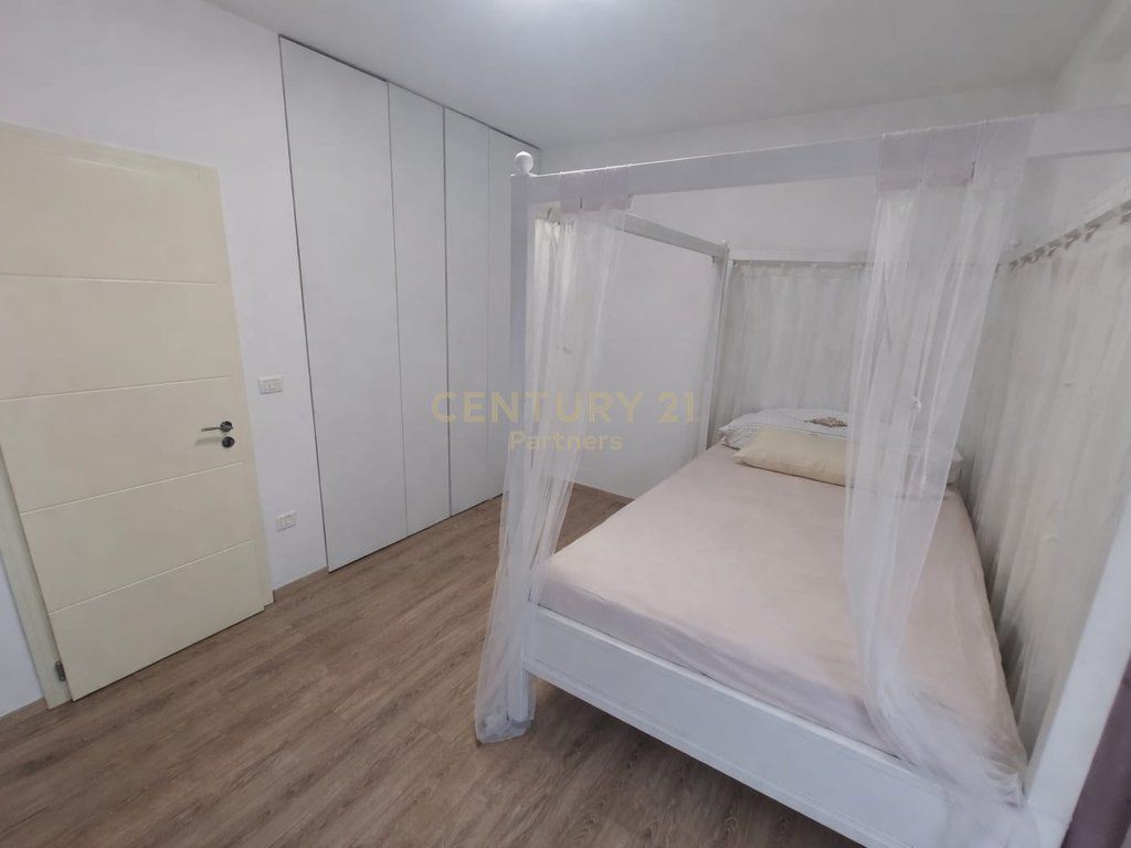 Appartamento 2+1 In Vendita a Irfan Tomini, Tirana - 162.500,00€ | 74 m² 162.500 € Sup. Totale  74m2
