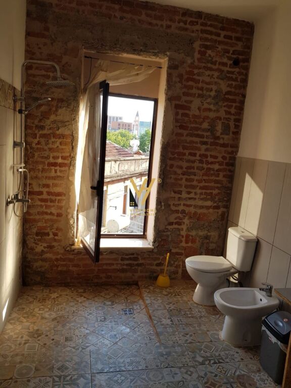 MONOLOCALE IN AFFITTO IN VIA MIHAL DURI, CENTRO 500 EURO