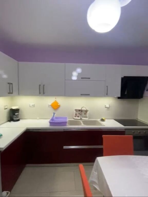 Jepet apartament me qira 2+1 ne Myslym Shyr   
