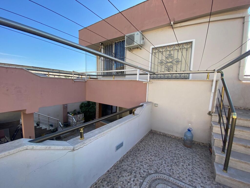 FOR RENT 2-STOREY VILLA 400€ SHKOZET