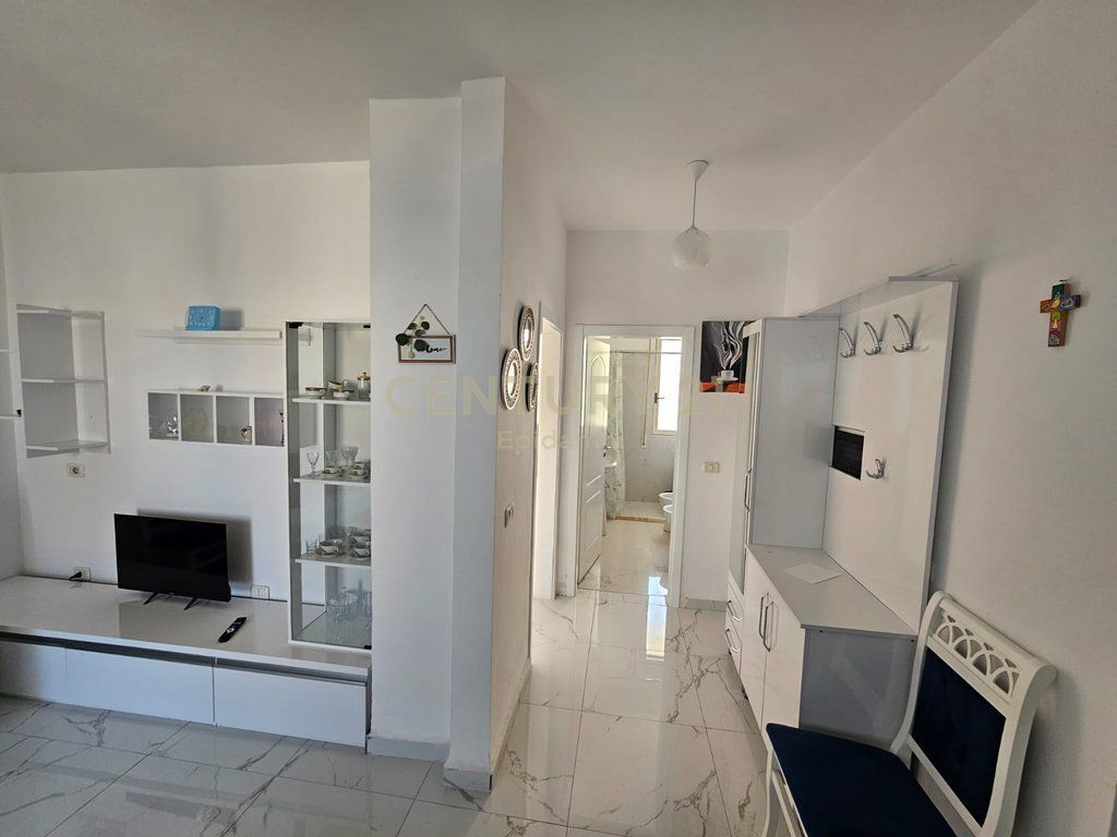 APPARTAMENTO 1+1 IN VENDITA A MALIN E ROBIT!