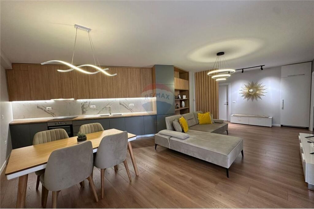 Apartament 2+1+2 Rruga Barrikadave