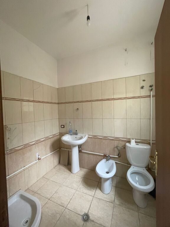Apartment 3+1 + 2 bathrooms for rent and sale.