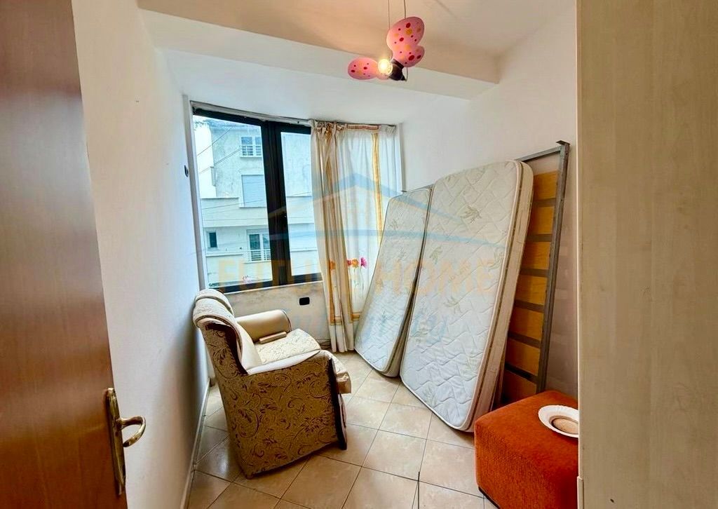 🏡 2+1+2 me Hipotekë te Tregu Elektrik – Pranë Kompleksit Grand! 🔑