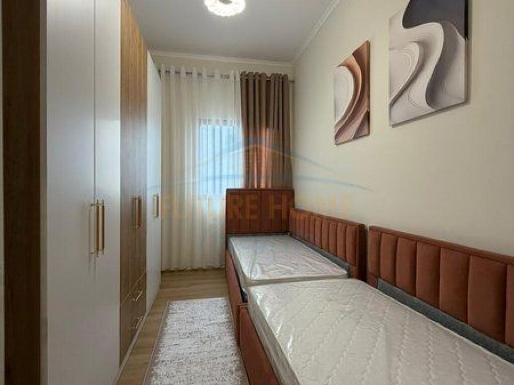 In vendita, Appartamento 2+1+2, Fresku, Tirana.