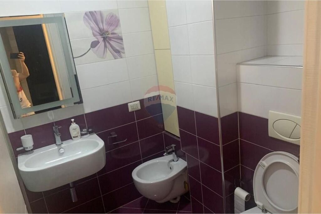 Apartament - Për Shitje - Rruga Don Bosko, Tiranë