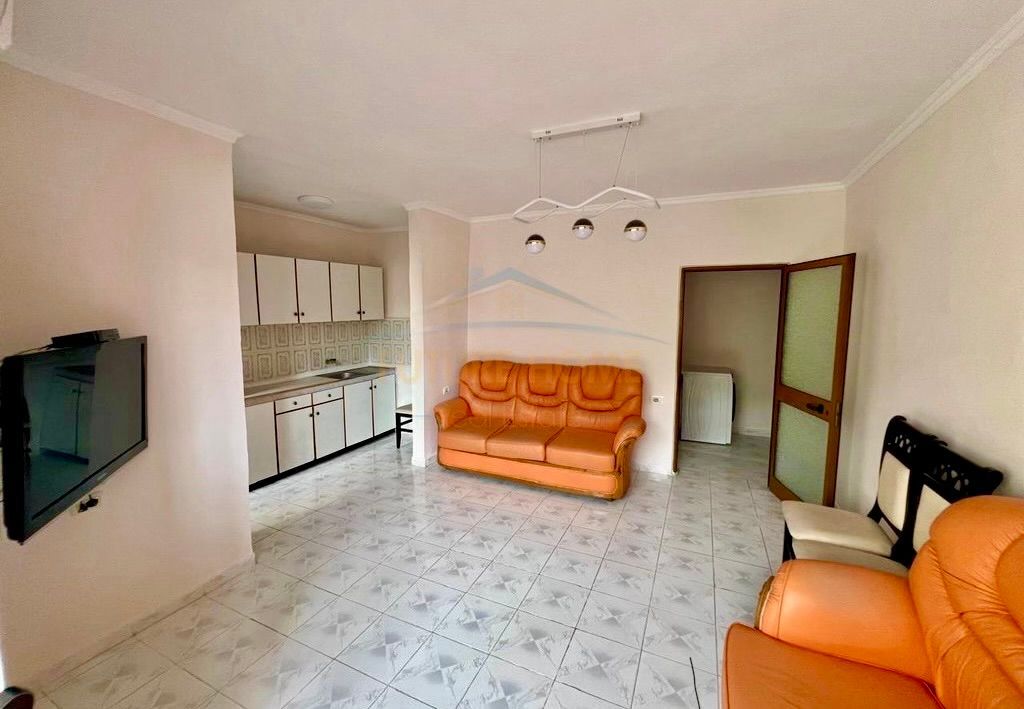 🏡 1+1 in Vendita a Ali Demi – Opportunità Ideale per Abitare o Investire! 📍