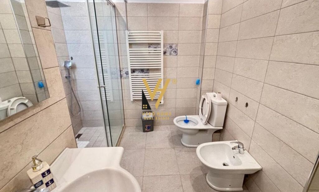 APARTMENT 3+1+BLK FOR RENT NEAR SHKOLLA E KUQE 850 EURO