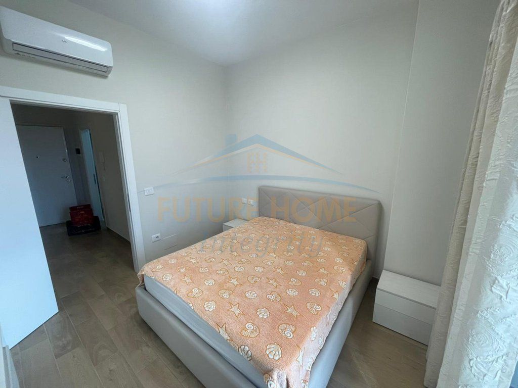 Qera, Apartament 1+1+Post Parkimi, Shkolla e Kuqe, Tiranë.