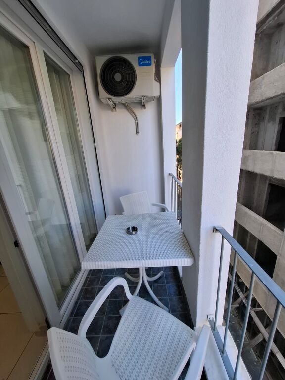 Apartment 2+1 for Rent at Shkembi i Kavajes