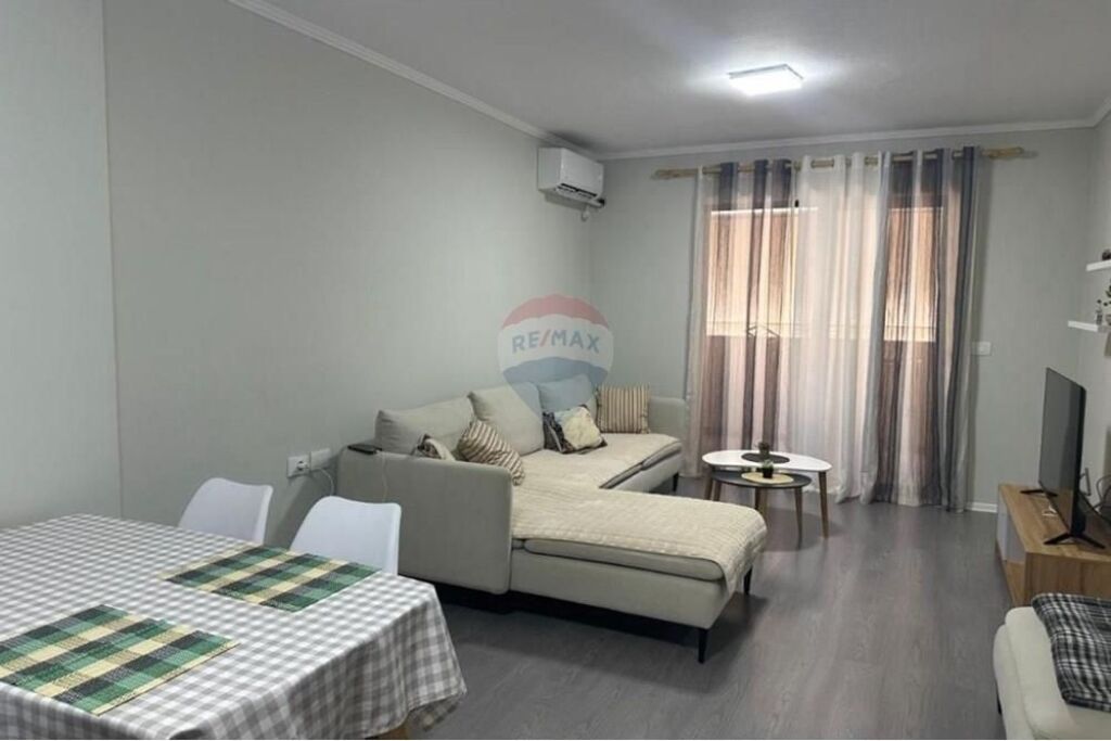 Apartment 1+1 for rent near 5 maji.