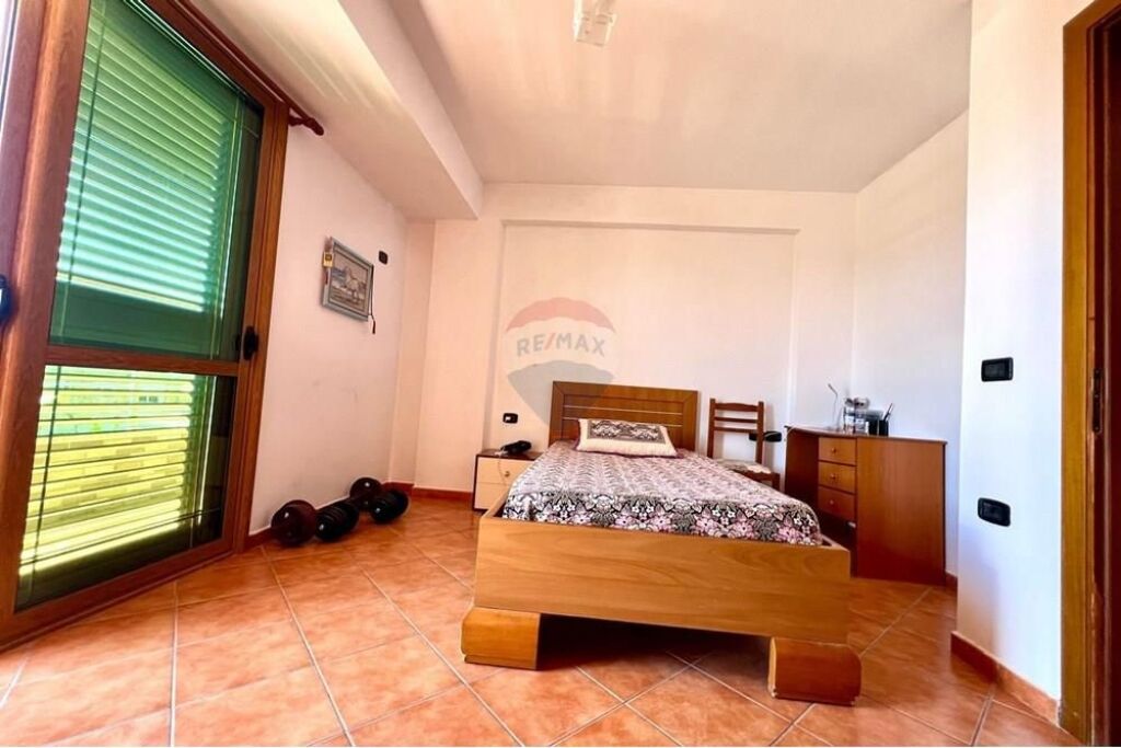 🏡✨ Villa in Vendita – Quartiere Lirimi, Vlora ✨🌿