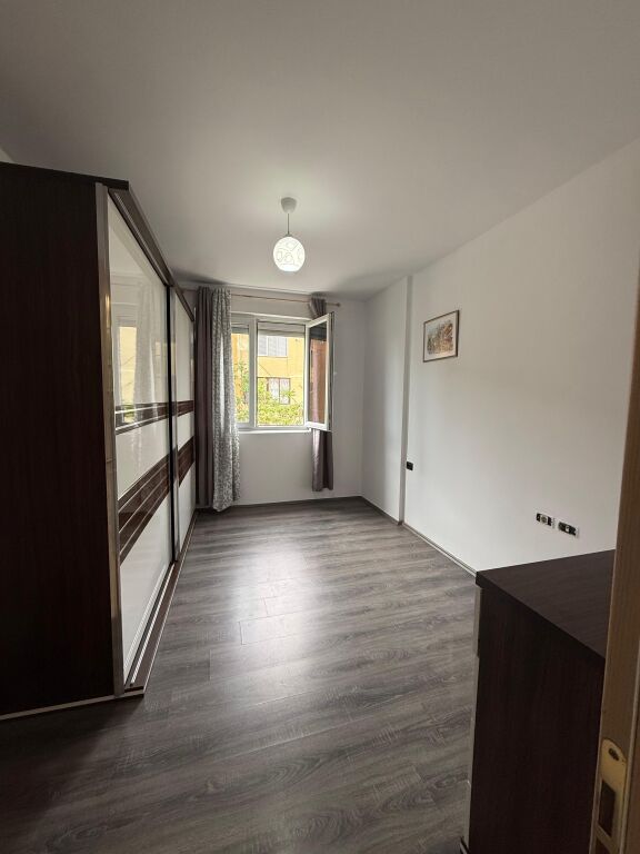 🏠Appartamento 2+1 in vendita 📍Ex Campo di Aviazione  🏢6° piano, con ascensore 📐Sup. 90m2 💶 Prezzo: 195.000€ (trattabile)