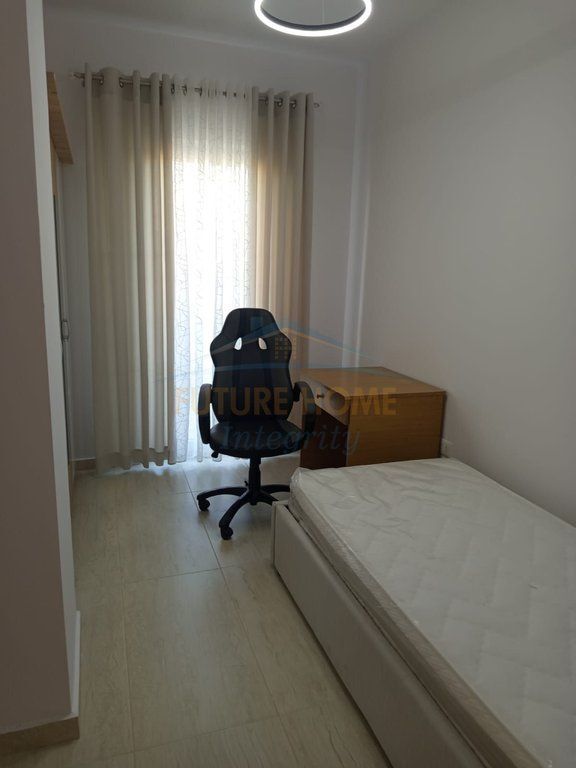 Rent, Apartment 2+1, Aura Complex, Tirana.
