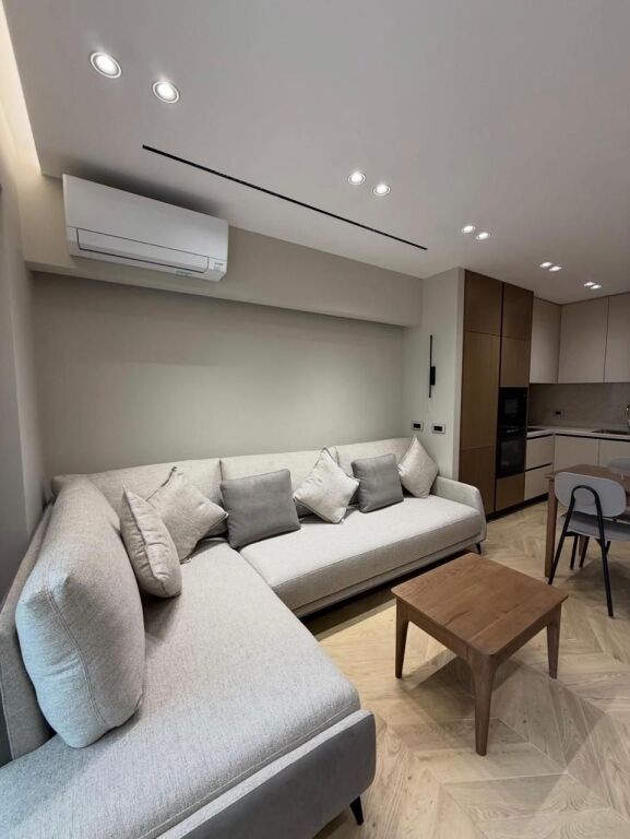 🏡 Jepet me qira apartament 1+1 📍 Myslym Shyri, Rruga Islam Alla💶 Çmimi: 85,000 lek/muaj