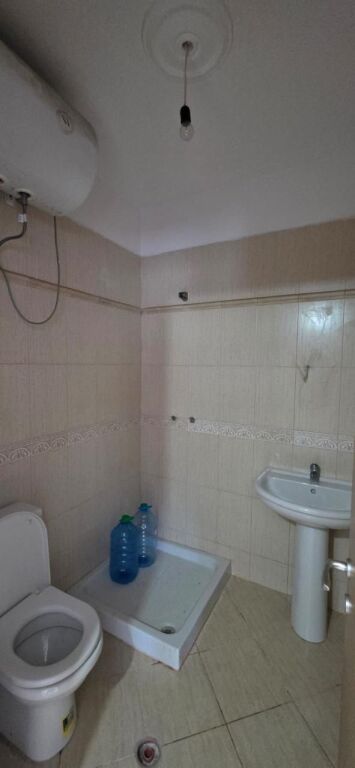 Apartment 3+1+2 for Sale in Yzberisht / Cabej Buildings