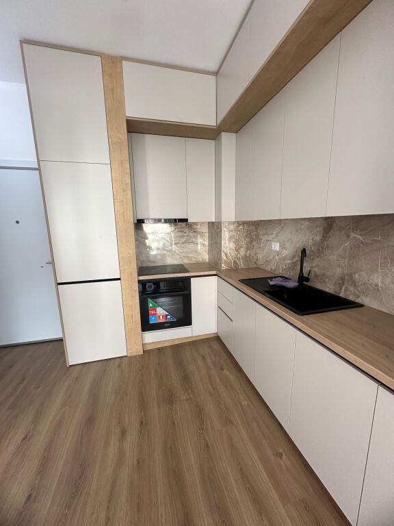 Appartamento 1+1 in affitto Residenza Kadiu